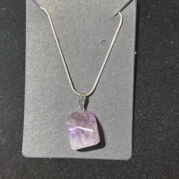 Rock necklaces - Picture 3 of 5